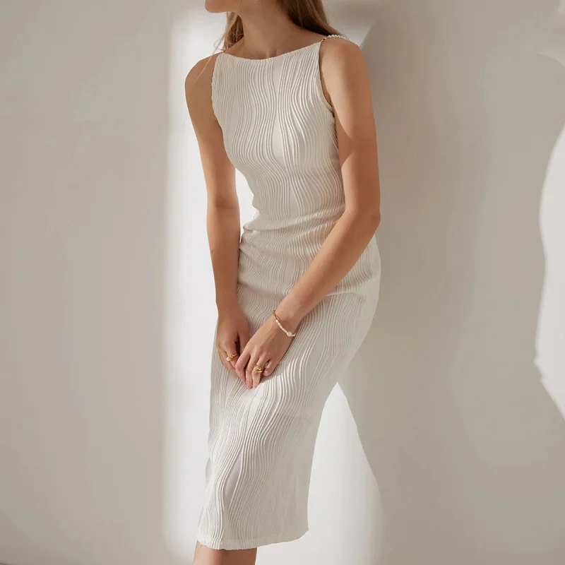 

One Word Neck Pearl Metal Buckle Shoulder Strap Dress 2022 Autumn New Sexy Backless High Waist Loose Dress Women