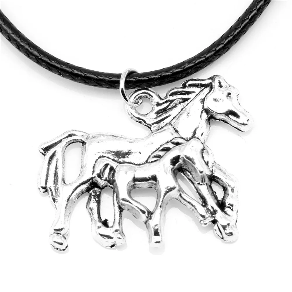 

1 Piece Mother And Child Horse Female Necklace Jewelri 22x28mm