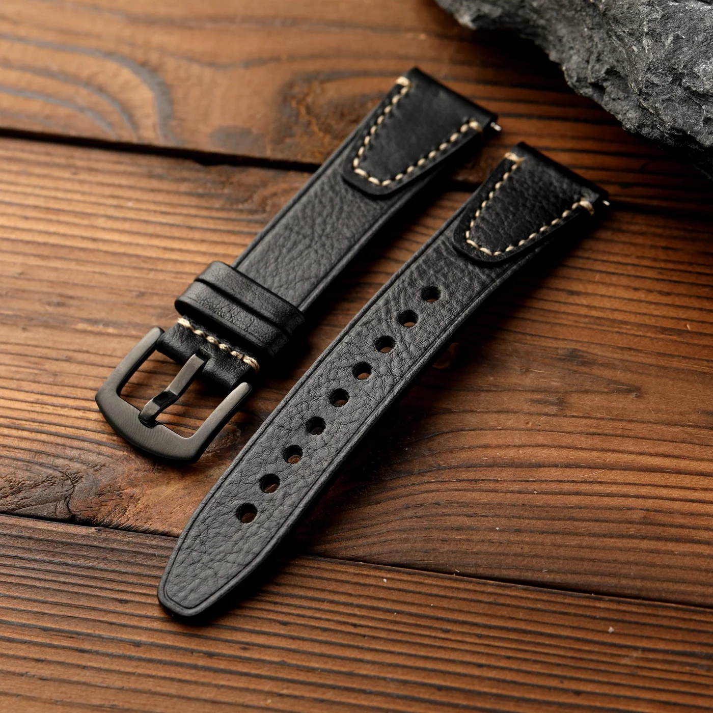 Handmade Genuine Leather Retro Strap with Quick-Release