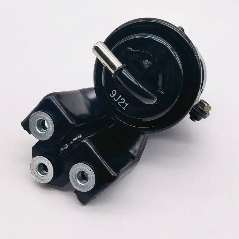 FOR TOYOTA LEXUS LAND CRUISER PRADO FJ CRUISER 4RUNNER LX570 FUEL FILTER 23300-31100