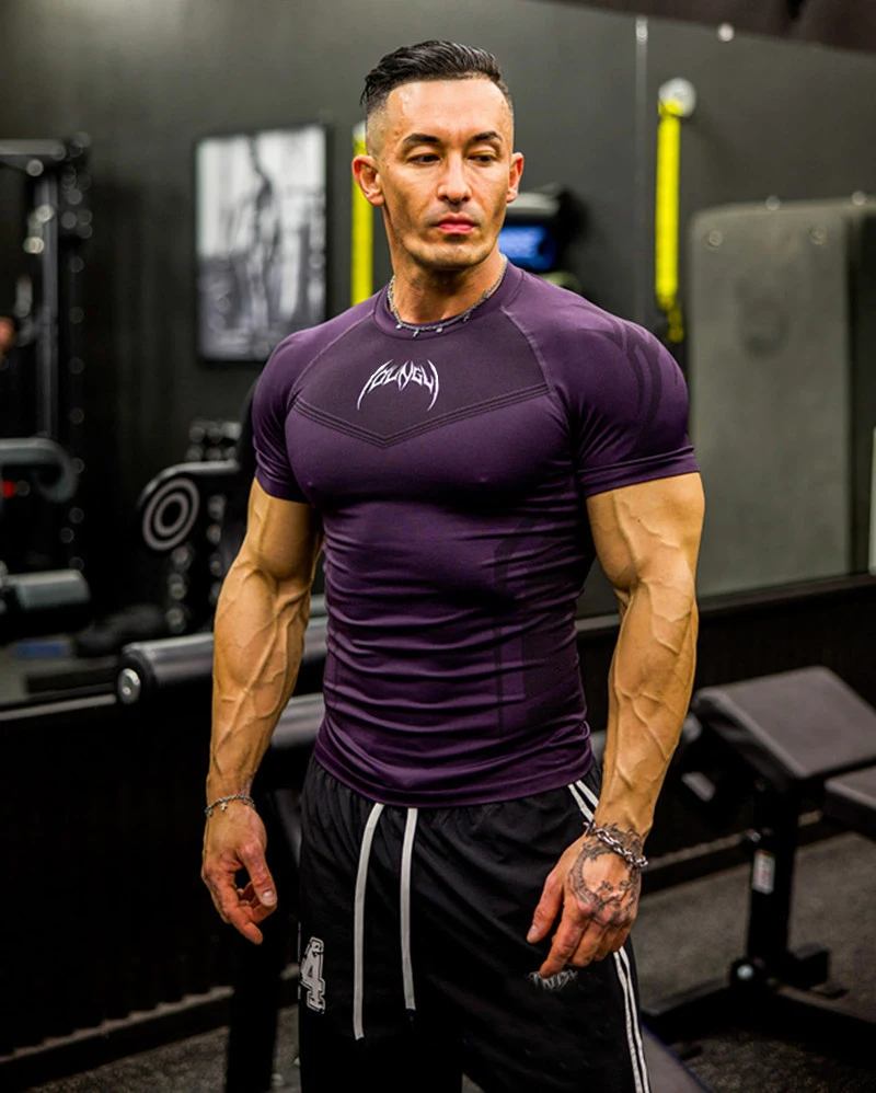 Summer fitness exercise men's short sleeved T-shirt slim fit breathable suitable fitness running training cycling