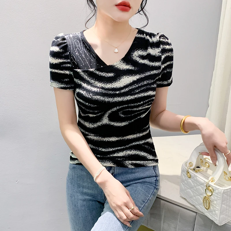 

Женская футболка составного кроя, черная пикантная футболка в Корейском стиле с косым воротником и короткими рукавами со стразами, пуловер, новинка 2024 на лето, 43313