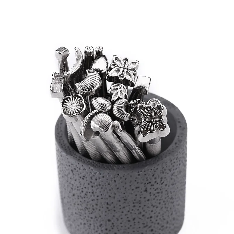 Slide image bf65b8ebe45340d2b358741e8a5ee698