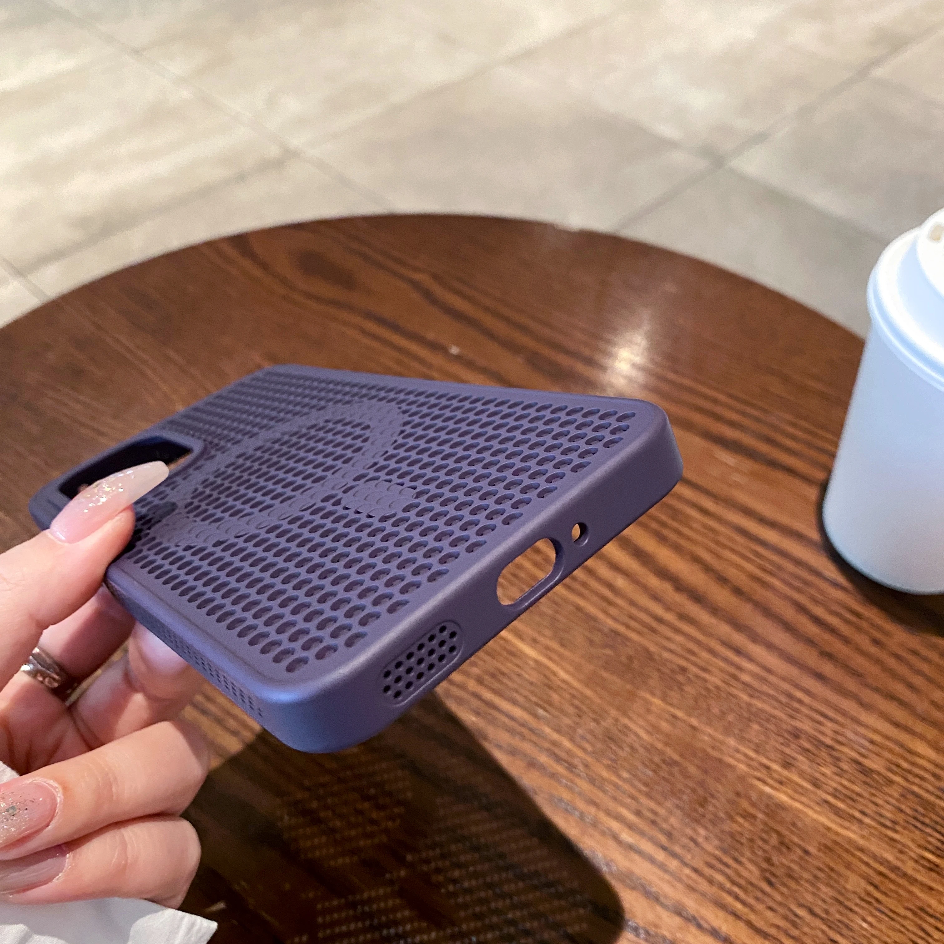 Cooling Breathable Mesh Magnetic Case with Heat Dissipation and Shockproof Hard Cover