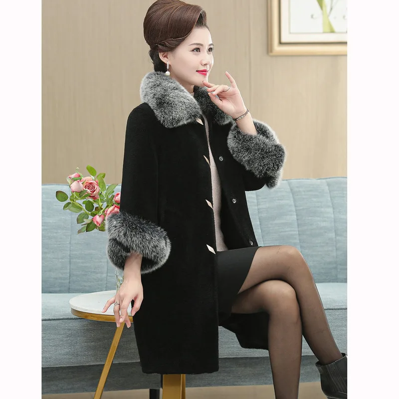 

Cashmere Coat Women's Full Shearling Fur Fox Fur Collar Mom's New Fur All-in-one Mid-length Coat for Winter