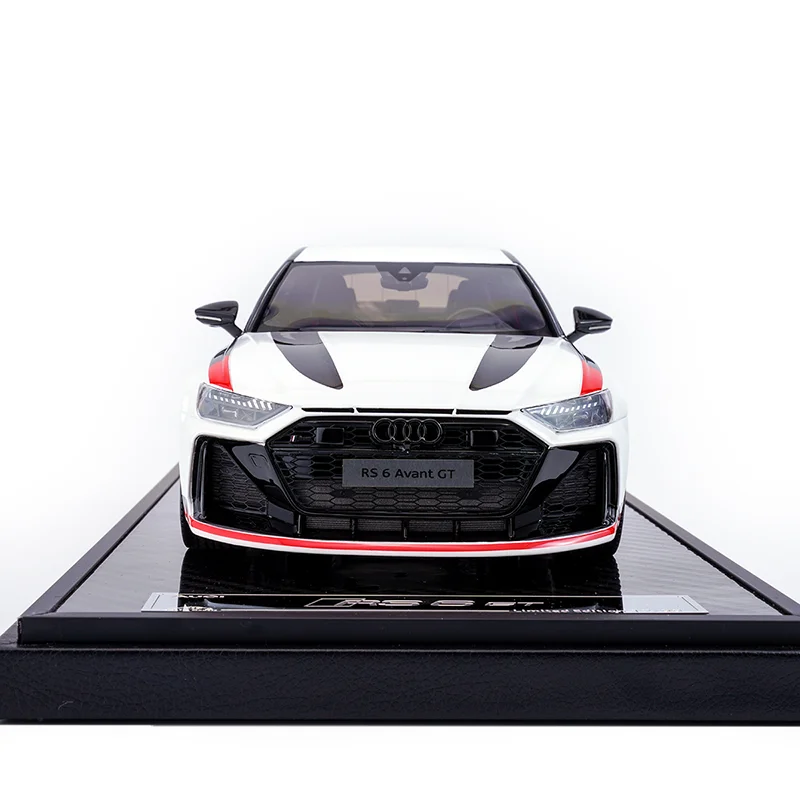 GT スピリット アウディAudi RS 6 Avant GT 1/18 GT Spirit 1:18 scale AUDI RS6 Avant(C7) Camouflage 2019