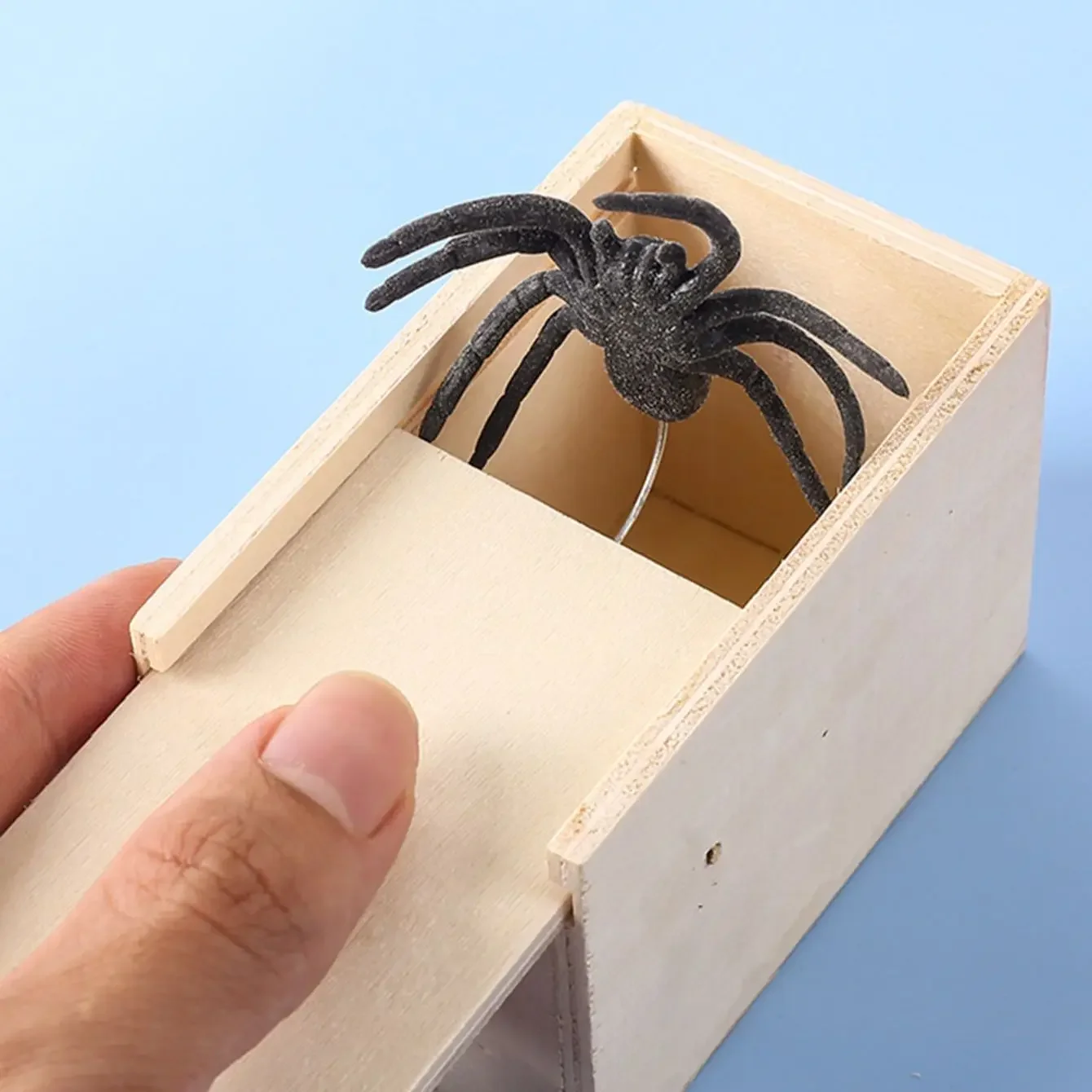 1Pc Scare Wooden Box Spiders, April Fool's Day Pranks, Trick Toys