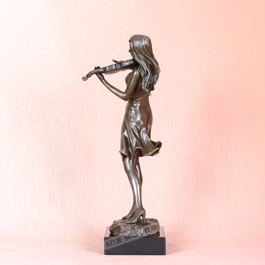 韓国の彫刻家 kim Bのブロンズ像「バイオリンを弾く女」 ア