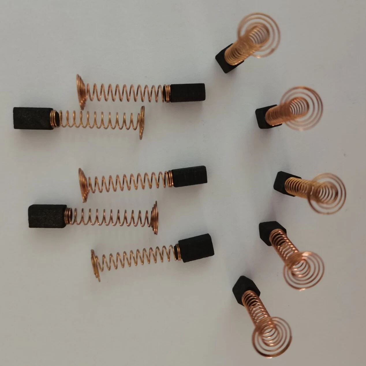 10 Pezzi Spazzole Di Carbone Per Dremel 4000 90930 2615298790 595 395 300 6000 300 215 217 100