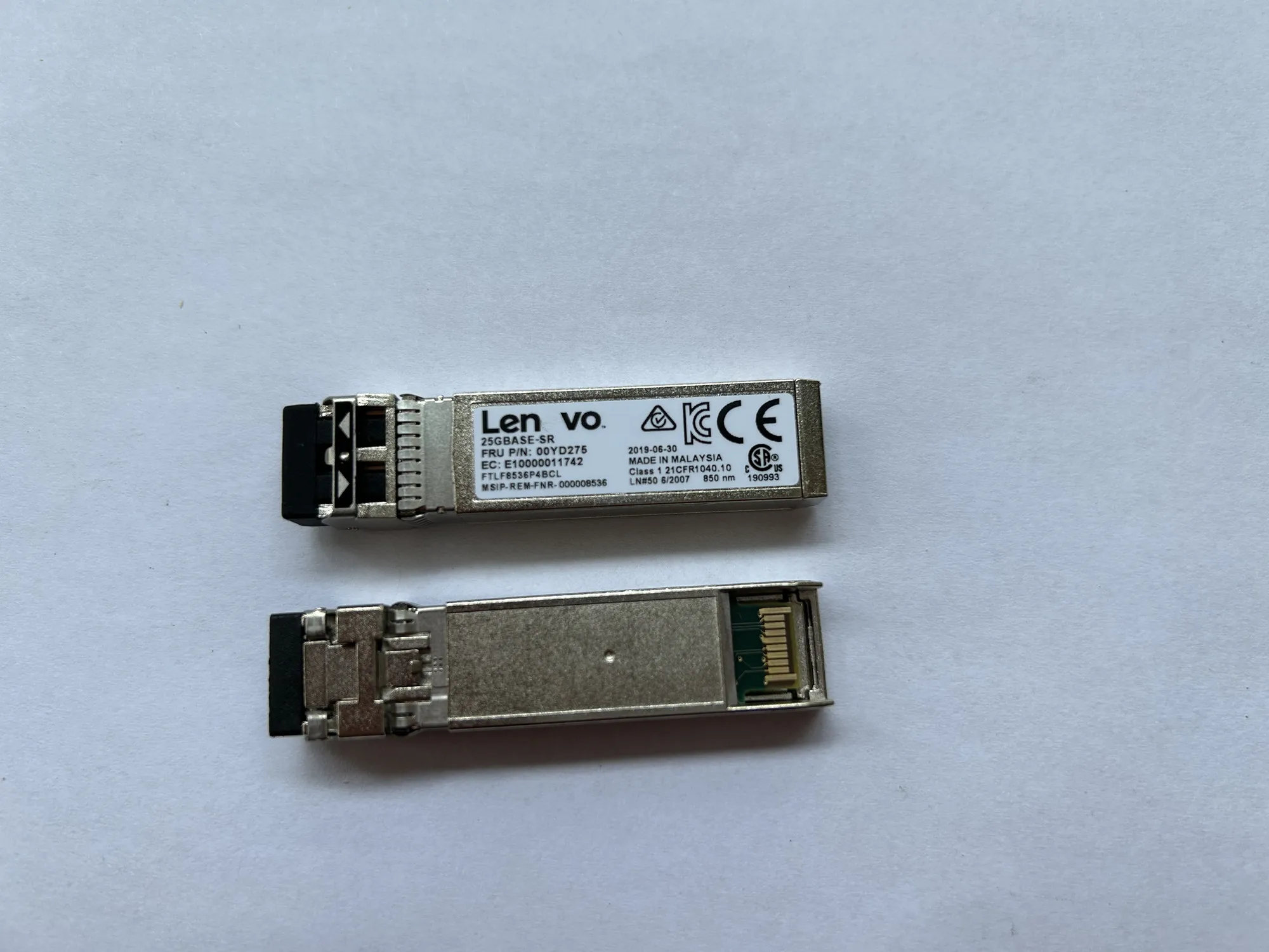 Fiber Optical 25G SFP Module Transceiver Len-ovo 25GBASE-SR FTLF8536P4BCL 00YD275 850NM 25Gb Fiber Optical Module del i 25gb sfp fiber optical module ftlf8536p4bcl fc 0p7d7r sfp28 25g sr 25g 850nm sfp transceiver 25g switch module