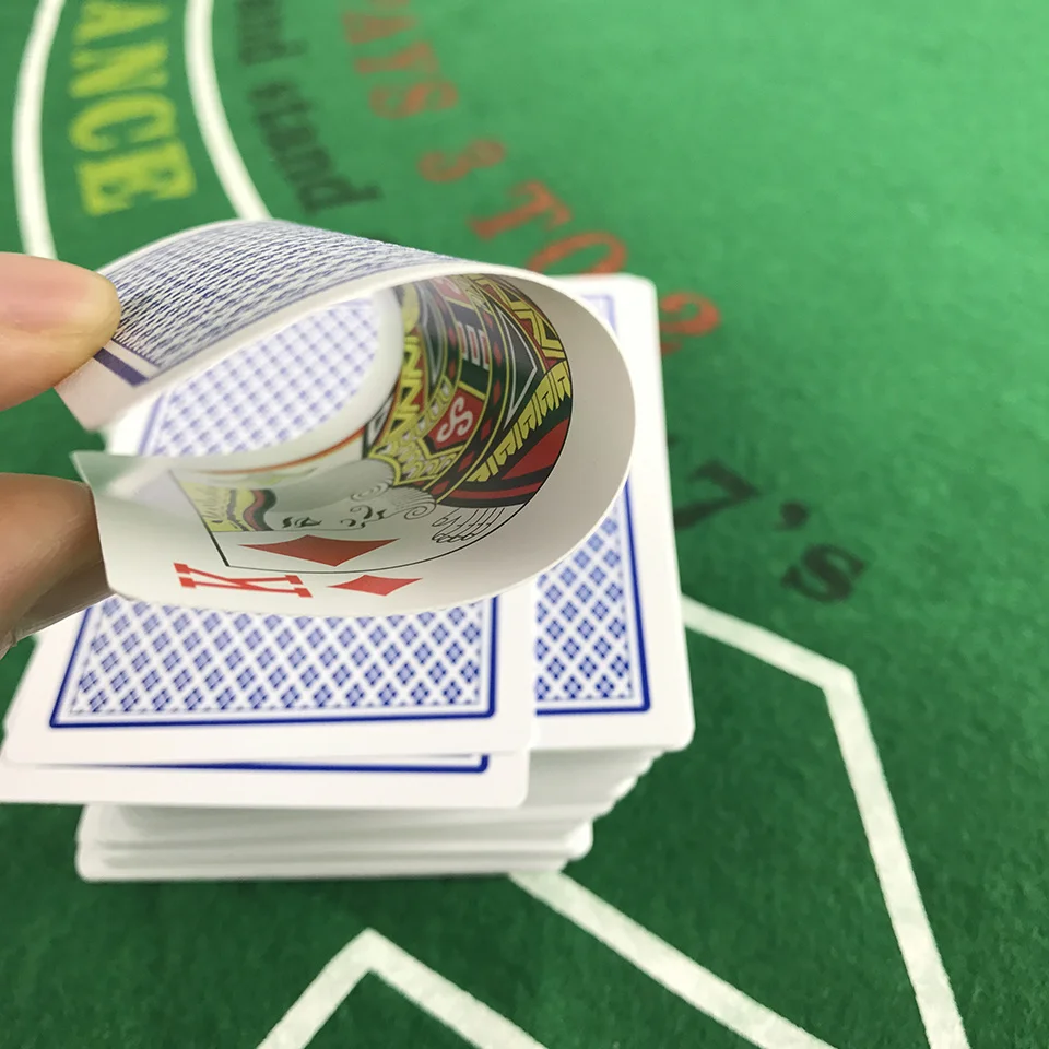 Easytoday 1Pcsset PVC Waterproof Plastic Playing Poker Cards 2 Color Red and Blue Baccarat Texas Hold'em Club Playing Cards (7)