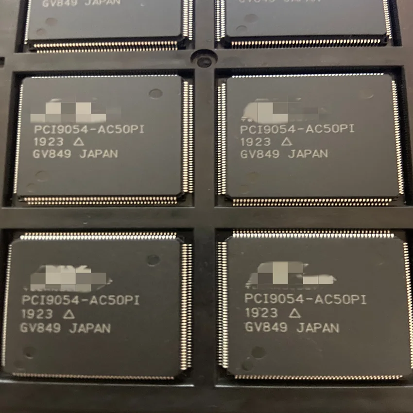 

2 шт./партия, флэшки PCI9054 QFP176 100%, новый оригинальный