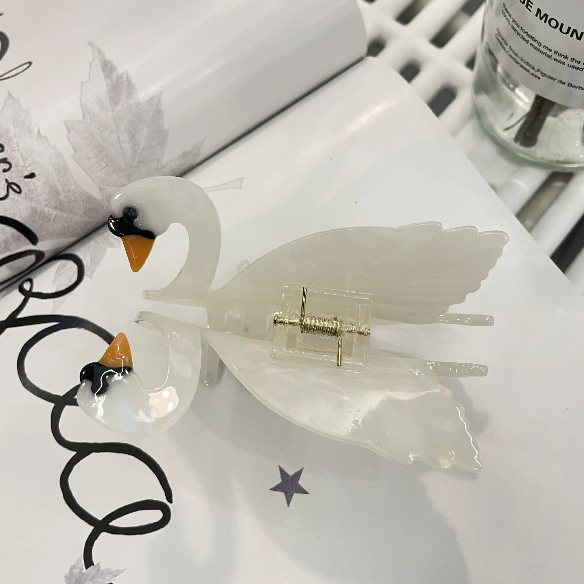 Damen-Clip, Vogel-Acetat-Clip, schwarzer Schwan-Clip, Leopardenmuster, Vogel, Tier, Papagei, Haar-Accessoires, einfache, lustige Hai-Clip-Mode_voghion.com