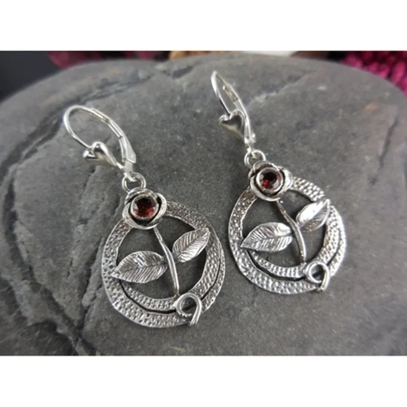 

Vintage Boho Silver Color Round Branch Flower Floral Earrings Fashion Ladies Inlaid Red Crystal Engagement Bridal Gifts