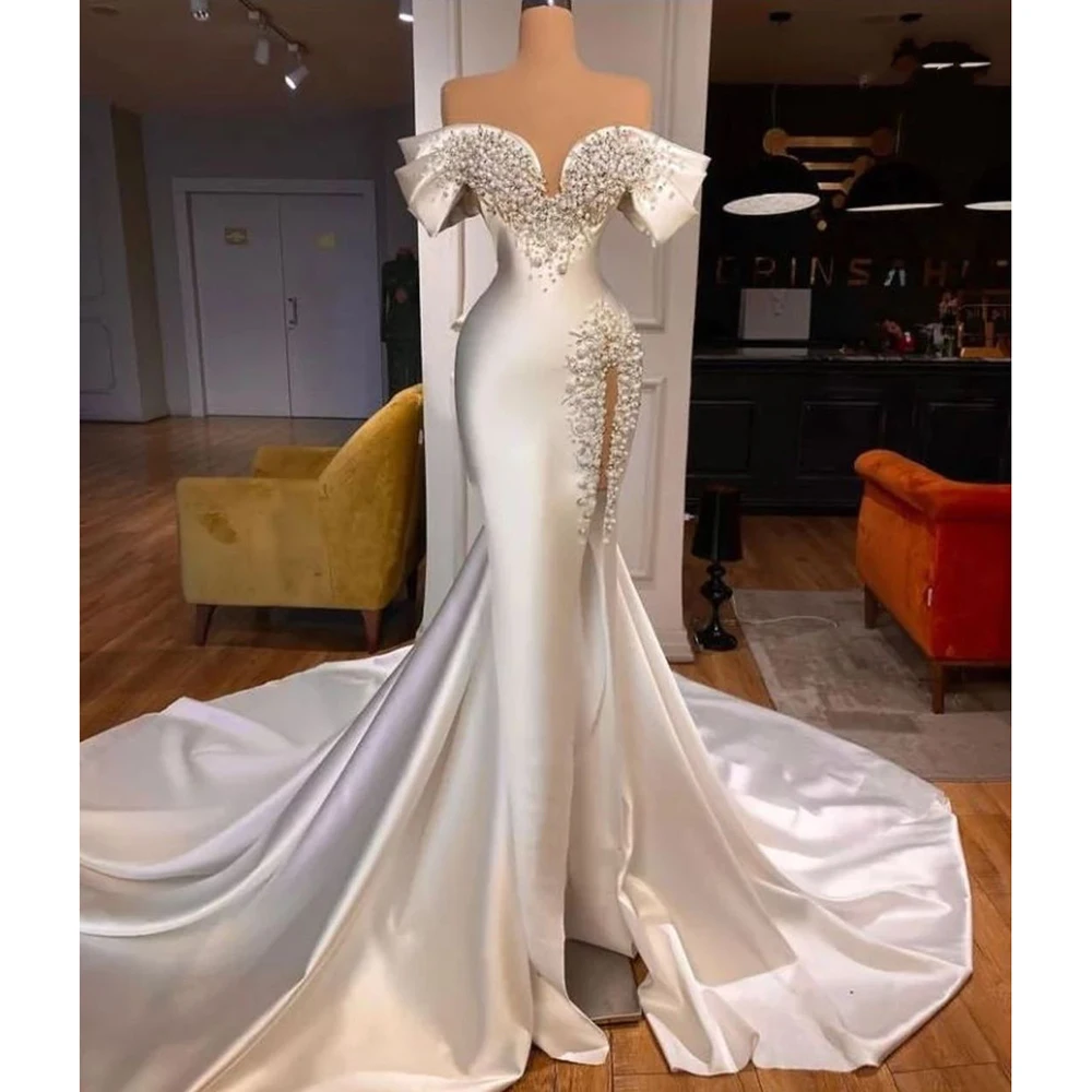 STEVDITG Elegant Women Wedding Dress Satin Fashion Sweetheart Pearls Beading Side Slit Court Train Mermaid Gown Bride Dress