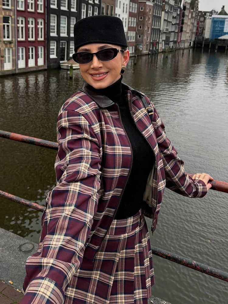 Women Plaid Mini Skirts Two Piece Sets 2025 New Chic Fashion Zipper Bomber Jacket Women's Suits Spring Autumn Woman Outfits