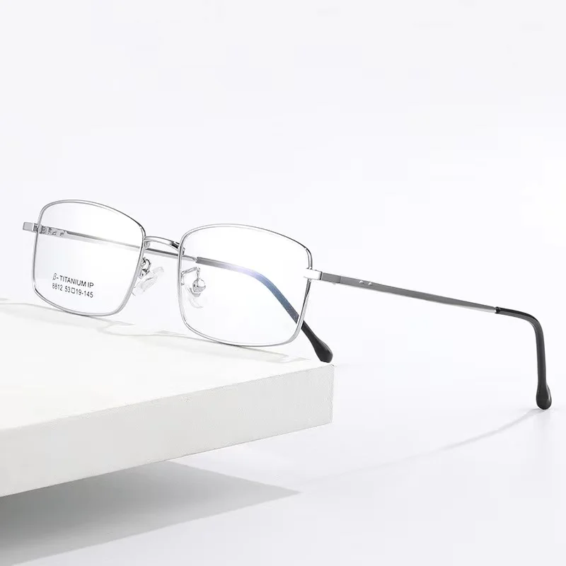 

53mm Ultra pure titanium full frame circular eyeglass frame for men and women anti blue prescription eyeglass frame 8812