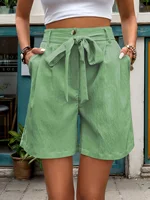 Green Women's Oversized Woven Solid Color Casual Shorts Comfortable Loose Fit High Waist Knee-Length Summer Fashion Green - Image 3
