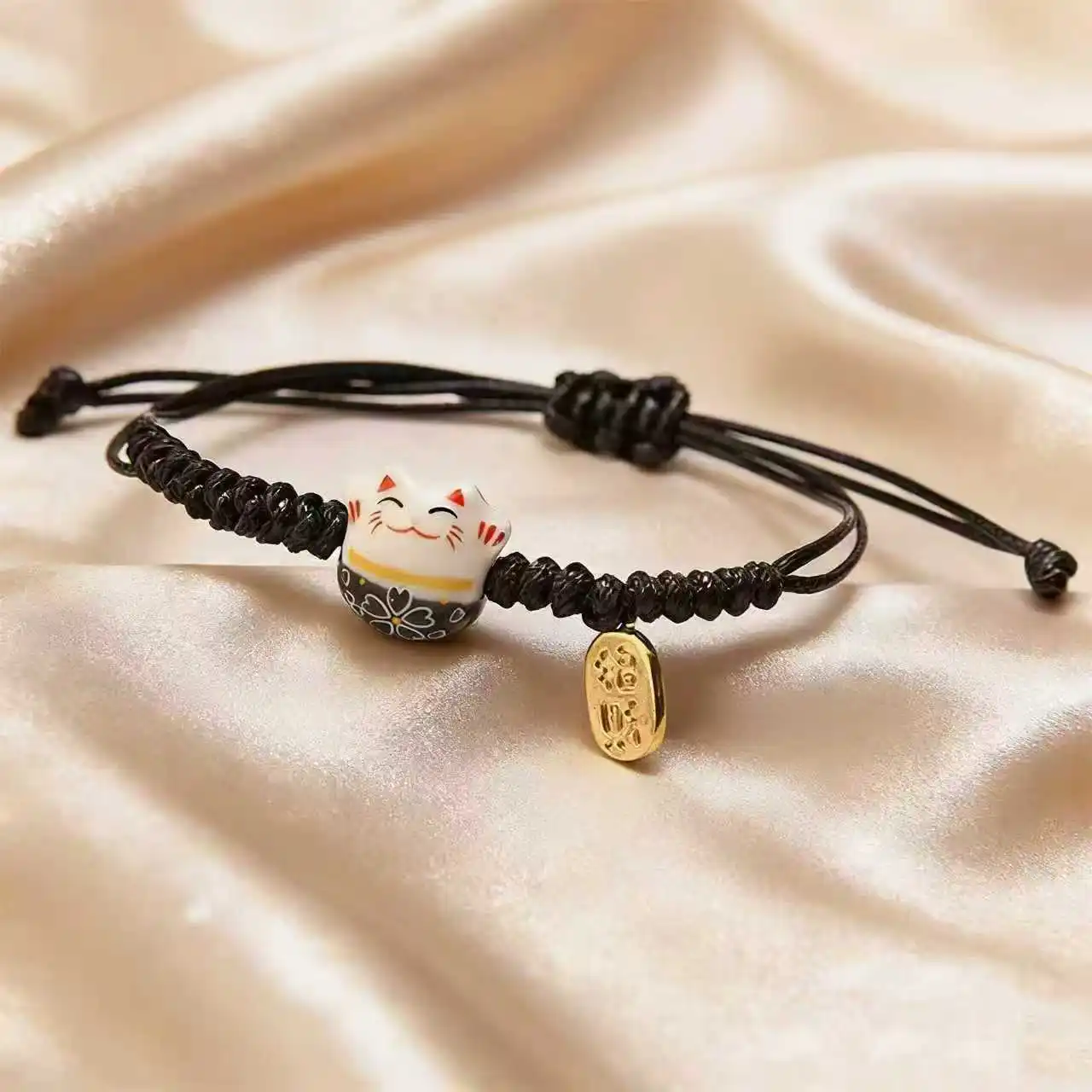 Lucky Cat Bracelet