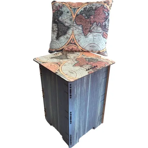 

Practical Decor Decorative The Eider Stool Map green
