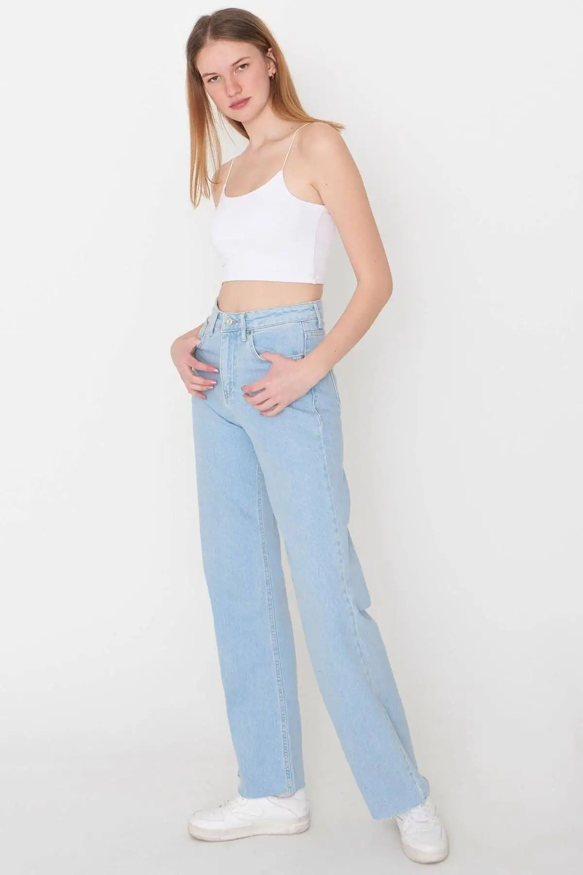 

High Waist Straight Jeans Pn7170 - Pnf