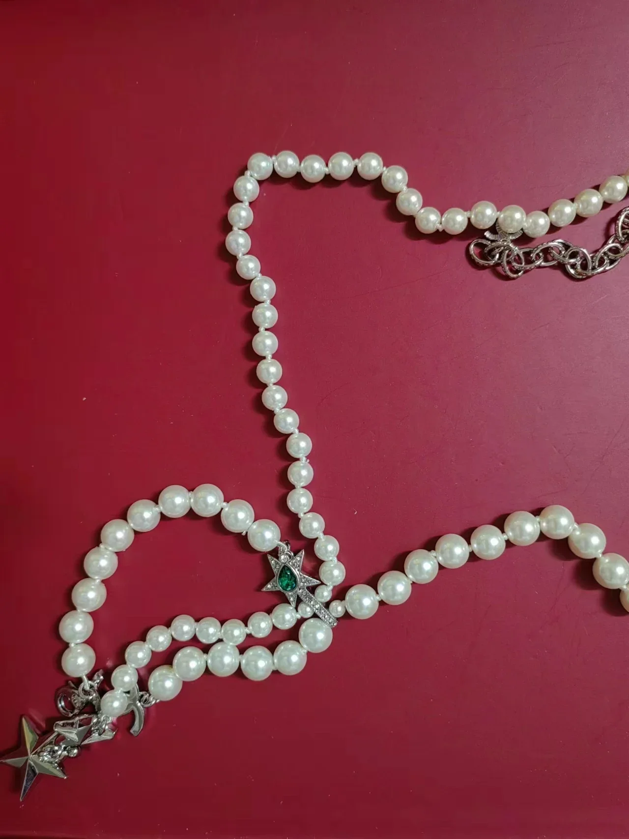 

European and American Retro Fashion Pearl Pendant Inlay Necklace for Women Jewelry