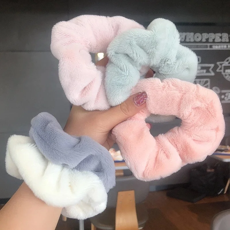 Autumn Winter Cute Plush Hairbands Girls Warm Soft Hair Scrunchies Cute Plush Elastic Multicolor Rubber Band Loop Accessories