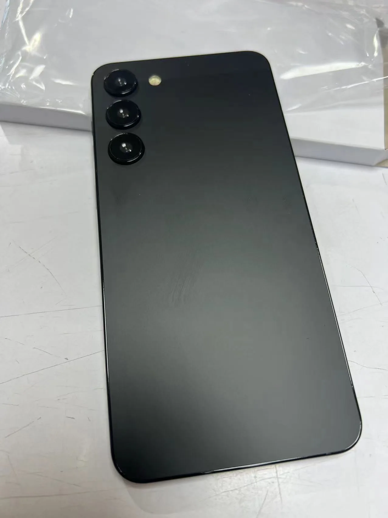 odello di telefono finto non funzionante per iPhone 15 Pro ax, odello espositivo giocattolo (senza logo) - Titanio naturale