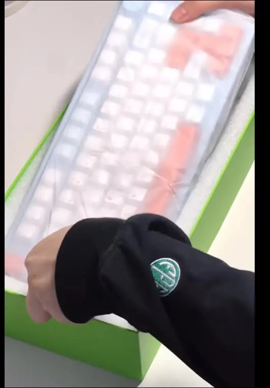 LEOBOG Hi8/Hi8SE Aluminum Mechanical Keyboard/Barebone Kit 75