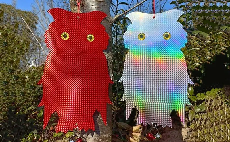 

Owl Scare Bird Away Reflective Owl Decoy with Bell Practical Garden Supplies Dual-Sided Owl Prowler Decoy Protection Repellent