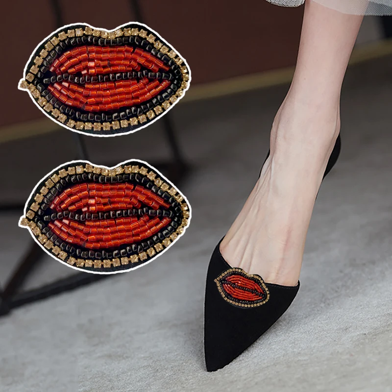 

1 Pair Lips Beading Shoe Clips 3D Handmade Shoe Accessories Detachable Shoe Buckle Vintage Shoe Decoration for Flats Pumps
