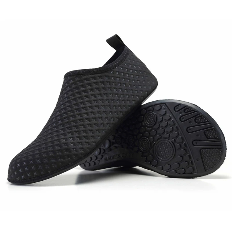 2025 Quick-Drying Aqua Shoes – Lightweight Summer Water Shoes for Men and Women, Soft Anti-Slip Beach Sneakers for Couples, Free Shipping Beach Footwear Beach shoes