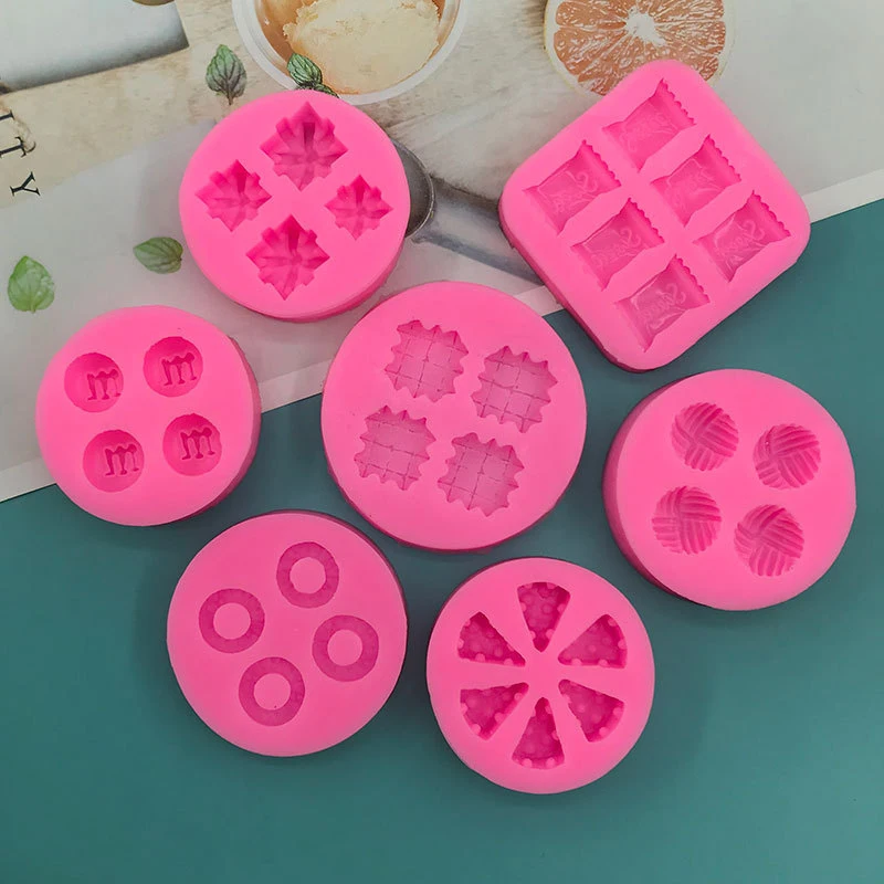 Description Picture 4 of item1Pc Food Shape Molds Waffles Cookie Cheese Chocolate Chip Donuts Cake Decorating Tools Soft Silicone Creative Fondant Mold