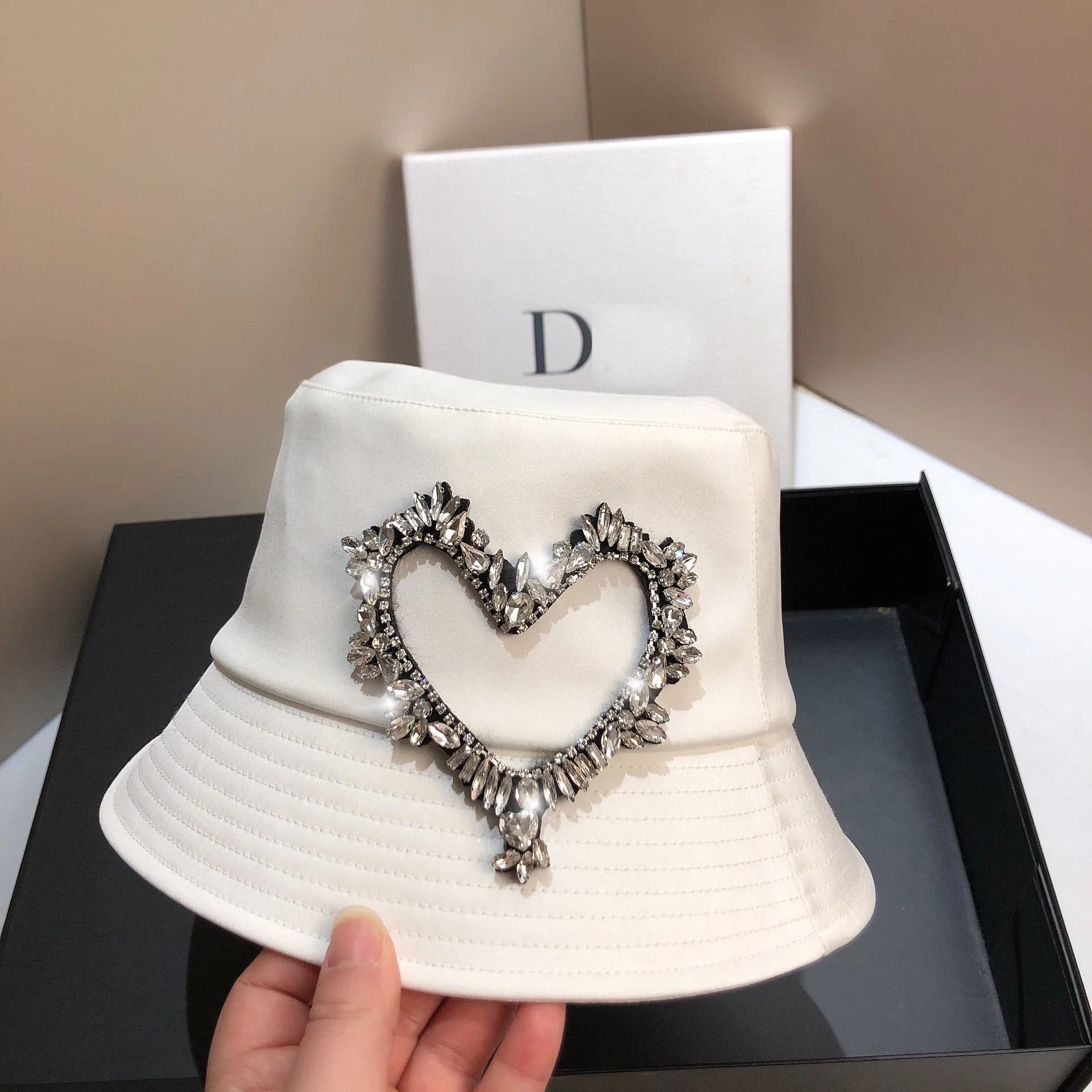 

Панама в французском стиле для женщин, роскошная женская шляпа в рыбацком стиле, складная модная кепка для бассейна с защитой от солнца