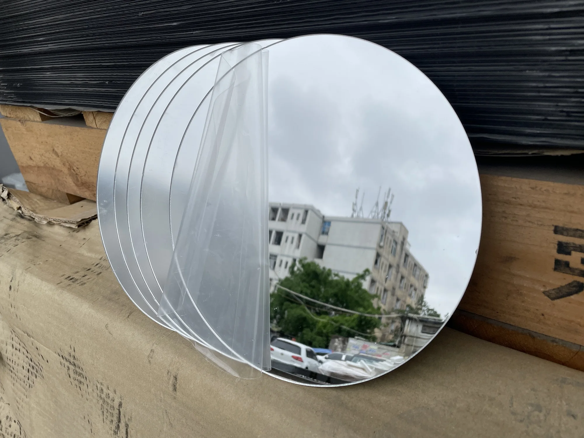 1.5mm Silver Acrylic Round Mirror Non Glass Safe Tray For Home Decor,Wedding Table Candle Centerpiece,Photographic Background