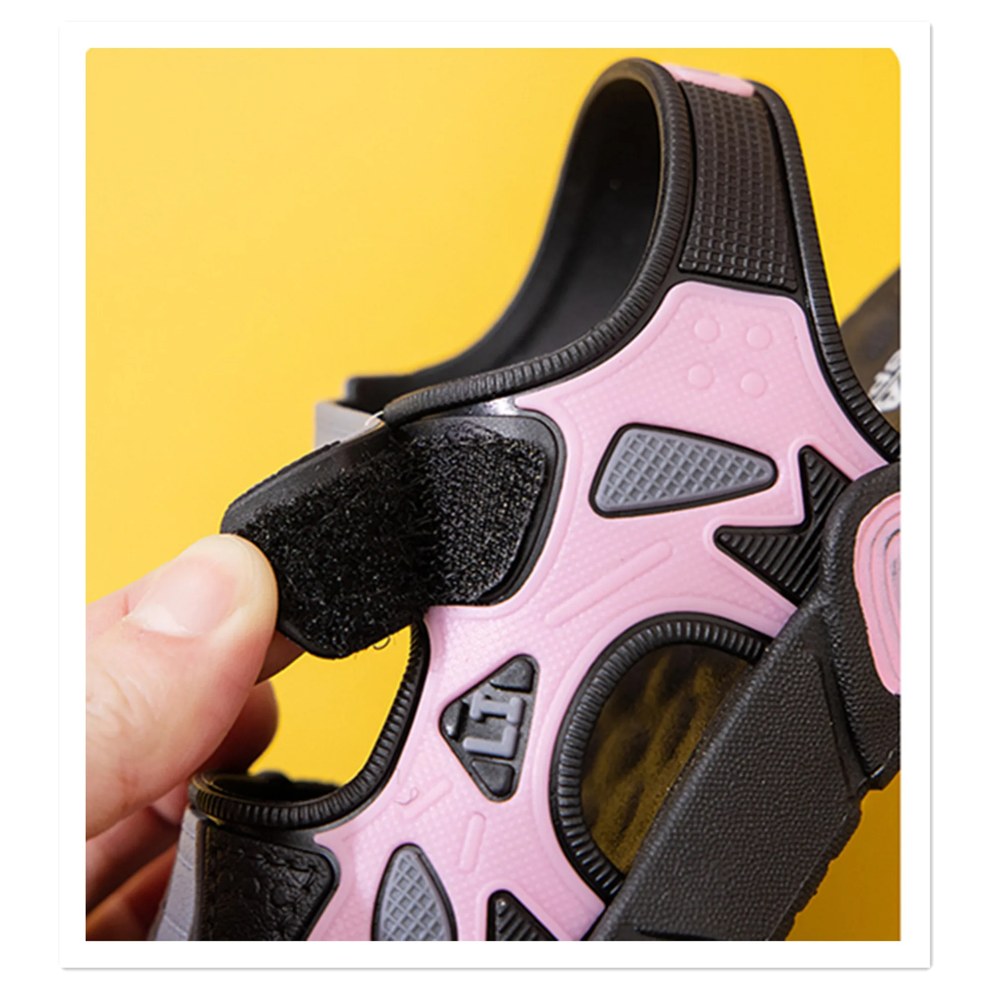 Home Children's Sandals Summer New Leisure Primary School Students Soft Sole Beach Boys Small Children Middle and Big Children's,kids shoes,children sandals,kids sandals