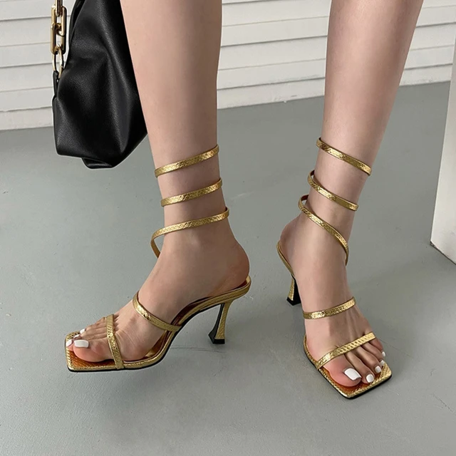 Buy White Flat Sandals for Women by Flat n Heels Online | Ajio.com