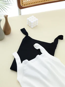Canotta sottile lavorata a maglia da donna in cotone di seta Canotta canotta elastica Cami Slash Neck Maglia estiva Camis Lyocell Femminile Nero Bianco 1
