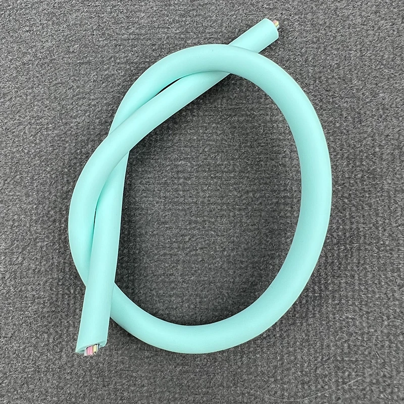Maßgefertigtes DIY Flüssigsilikon-Datenkabel Typ-C 6-adrig 6A 120W Schnellladung 0,5-13m Handy-Reparatur Mehrfarbig – Detail 8