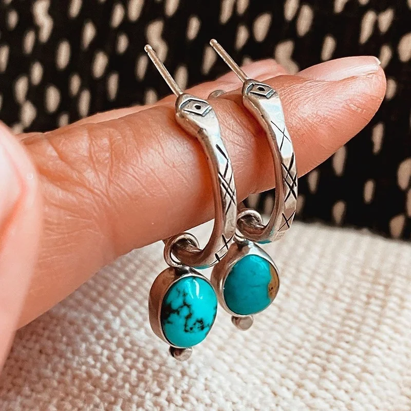 

Retro Creative Personality Silver-plated Filled Artificial Gem Snake Ring Earrings Women's Earrings Fashion Jewelry