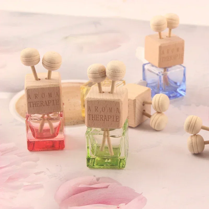 Car Fragrance Empty Glass Bottle Clip Cute Car Air Freshener Bottle Perfume Clip Air Vent Outlet Auto Accessories