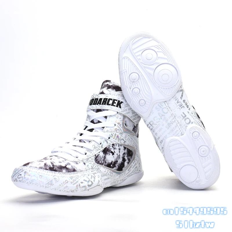 New Boxing Shoes Men Professional Flighting Boots for Men Women Light Weight Wrestling Sneakers Anti Slip Wrestling Shoes