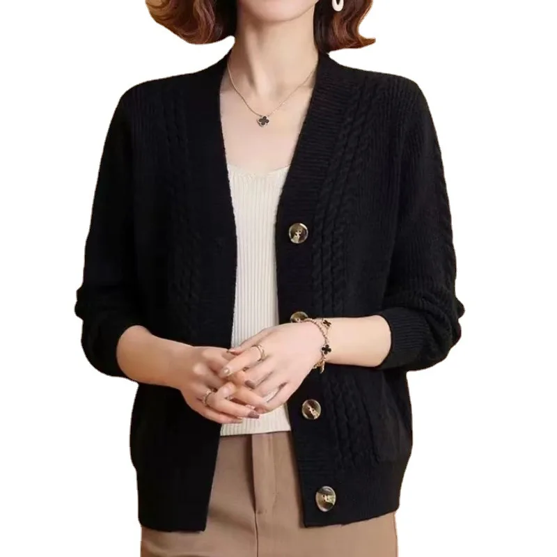 

2023 New Arrival Women's Cardigan Short Sweater for Mom Knitted Outerwear Spring Jacket