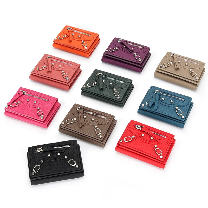 Elegant Genuine Leather Women's Motorcycle-Style Wallet with Fashionable Cactus Design and Magnetic Closure