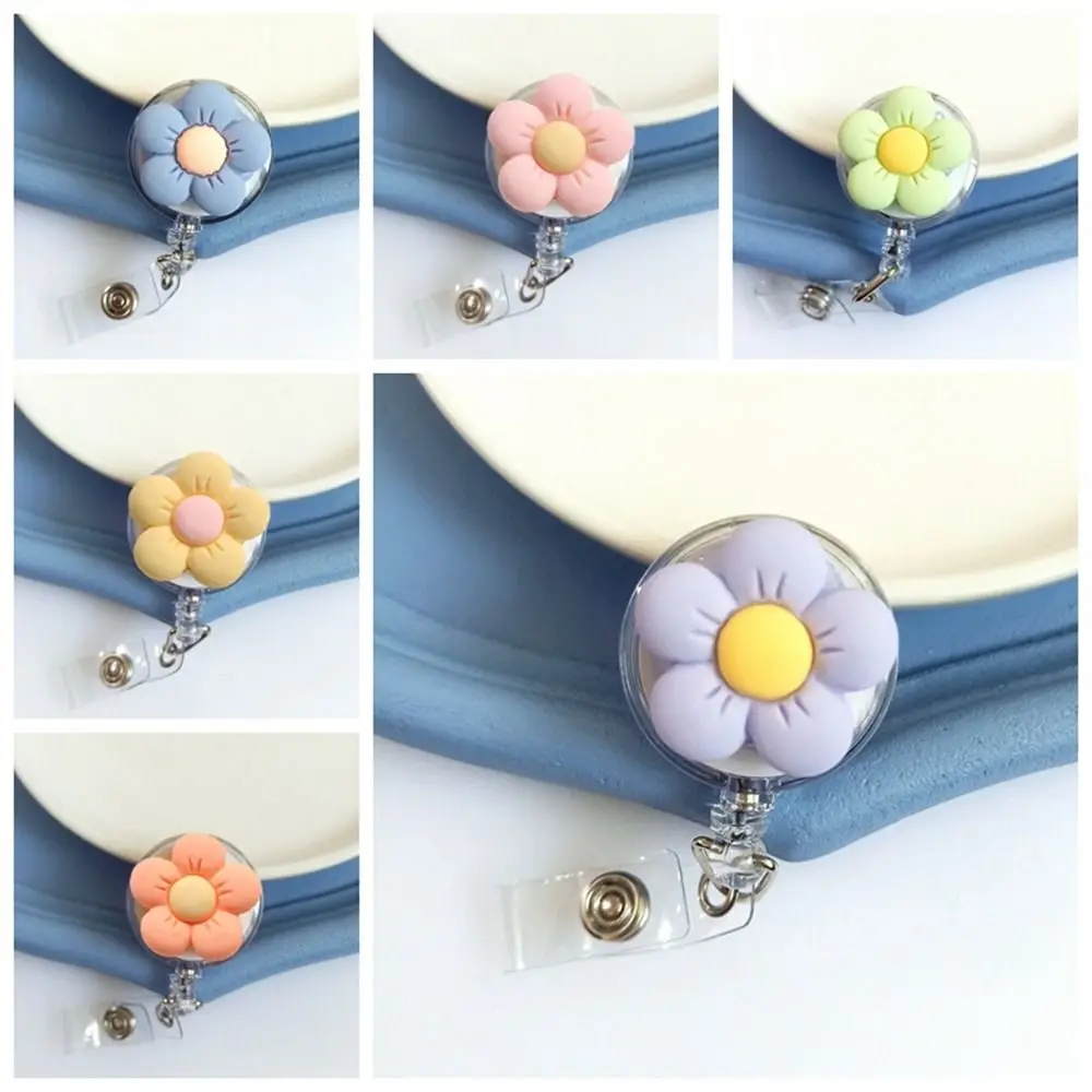 

Cute Flower Badge Holder Durable Retractable Badge Reel Simple Colorful Work Card For Doctor Students