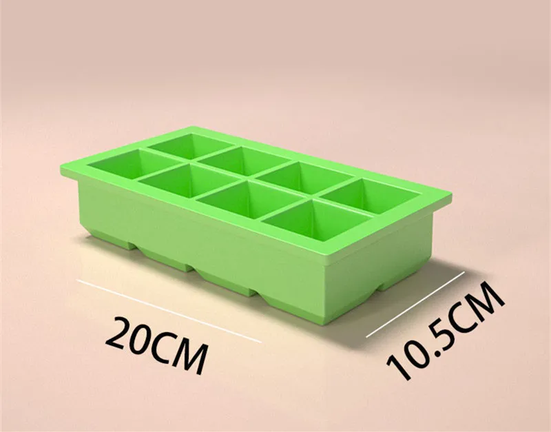 8 grid green