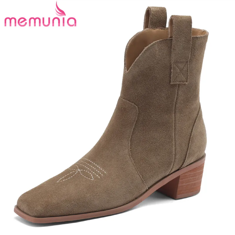 

MEMUNIA 2023 New Cow Suede Leather Slip On Western Boots Embroider Square Med Heels Ankle Boots Ladies Square Toe Autumn Boots