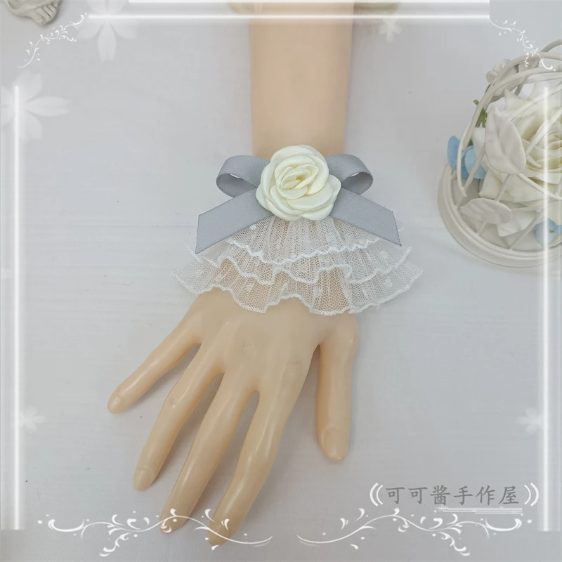 

Original design lolita is hand cuff sweet flowers marry lace bowknot cla wrist lolita