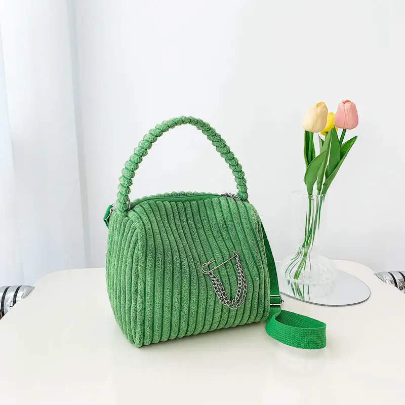 

2022 Woman Hand Bag Corduroy Colorful Lady Shoulder Messenger Bag Green Black Blue Color New Brand Design Small Tote For Winter