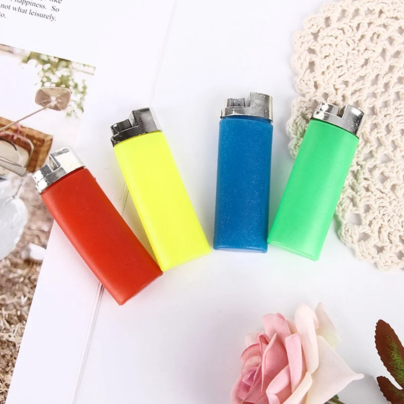 Water Jet Lighter Prank Toys Tricky April Fools Day Prank Props Joke Toy Friends Children Gift 1/2Pcs Random Colors